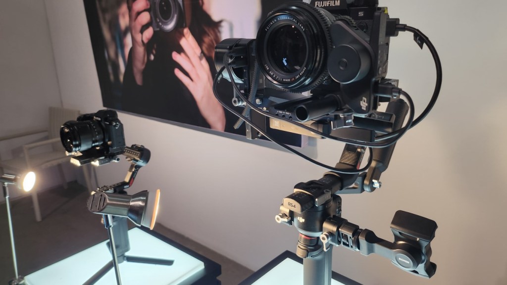 Melalui DJI RS 4 Series, DJI Berkolaborasi dengan&nbsp;FujiFilm