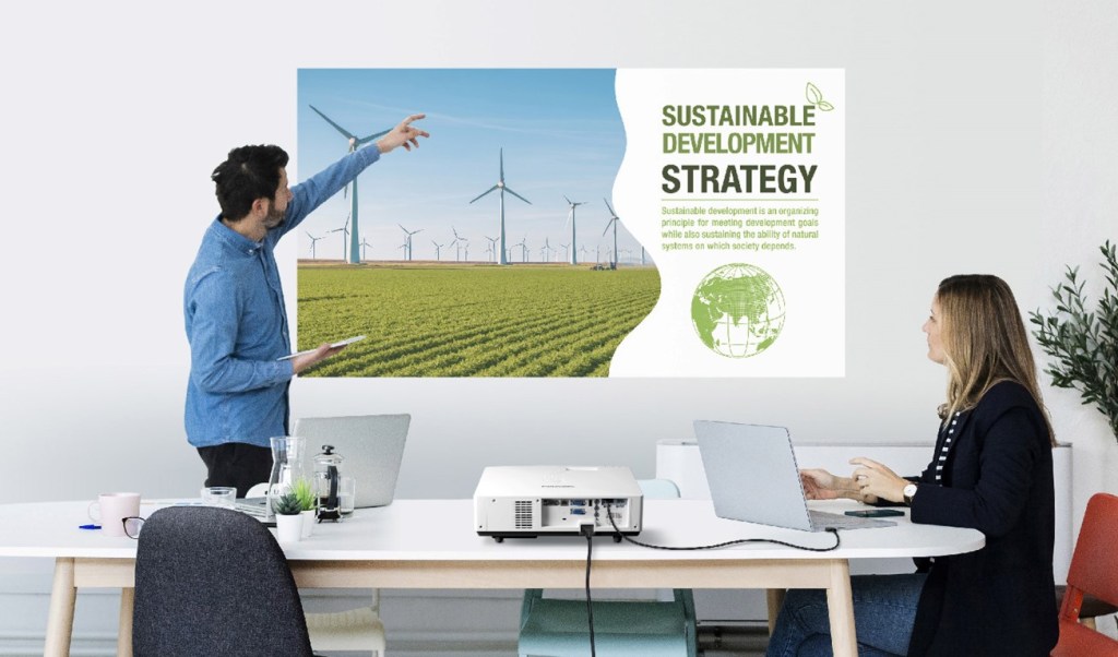 Datascrip Hadirkan 3 Proyektor Panasonic Terbaru yang Ramah Lingkungan