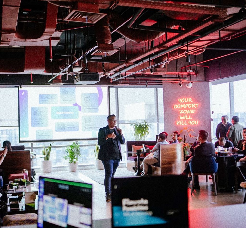 AJARI Technologies Luncurkan LearnXpert dan SeeU Berbasis Kecerdasan Buatan Neural Interactive Systematic&nbsp;Assistant