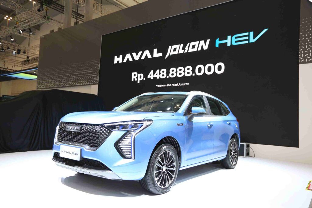 Pamerkan Teknologi Hybrid dari Wanaherang, GWM Haval Jolion Sedot Perhatian Pengunjung GIIAS&nbsp;2024